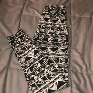Patterned Leggings